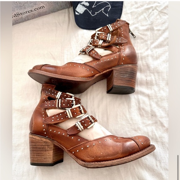 Freebird Felicity Cognac Boots NWT - Picture 11 of 16